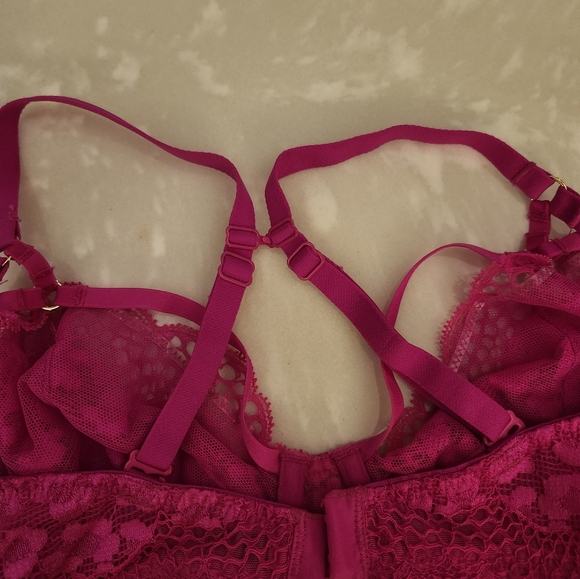 ( SOLD  ) La Senza bra - Picture 3 of 4